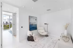 18975 Collins Ave, Sunny Isles Beach, FL 33160 - Photo 9