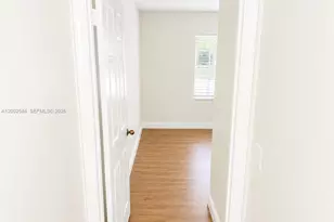 2019 Cove Ln, Weston, FL 33326 - Photo 31