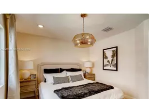 2367 SE 11th St, Homestead, FL 33035 - Photo 9