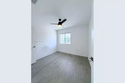 2367 SE 11th St #2367, Homestead, FL 33035 - Photo 9