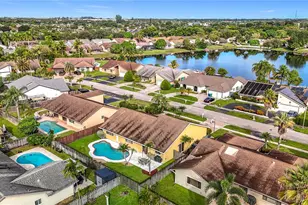 8060 NW 51st Ct, Lauderhill, FL 33351 - Photo 3