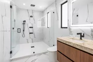260 NW 47th St, Miami, FL 33127 - Photo 53