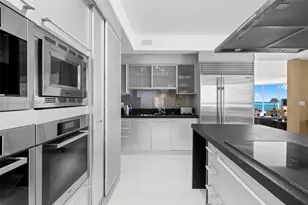 18201 Collins Ave, Sunny Isles Beach, FL 33160 - Photo 11