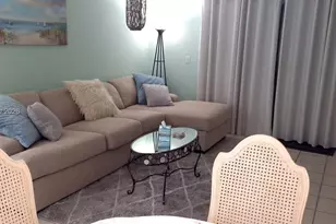 700 NE 14th Ave, Hallandale Beach, FL 33009 - Photo 17