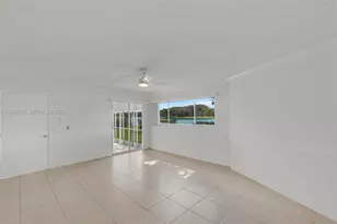 850 SW 138th Ave, Pembroke Pines, FL 33027 - Photo 15