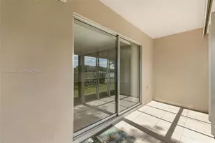 850 SW 138th Ave, Pembroke Pines, FL 33027 - Photo 23