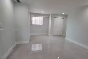 199 SW 12th Ave, Miami, FL 33130 - Photo 17