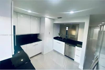 199 SW 12th Ave #501-C, Miami, FL 33130 - Photo 5