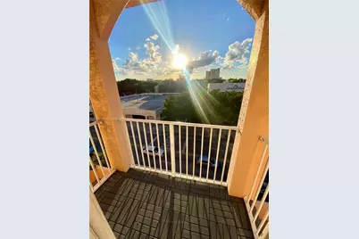 199 SW 12th Ave #501-C, Miami, FL 33130 - Photo 3