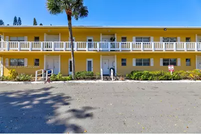 610 SE 2nd Ave #L8, Deerfield Beach, FL 33441 - Photo 1