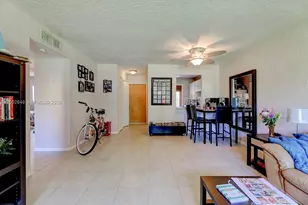 610 SE 2nd Ave, Deerfield Beach, FL 33441 - Photo 3