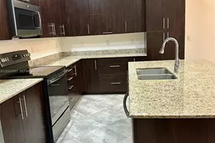 12470 NW 17th Ct, Pembroke Pines, FL 33028 - Photo 3