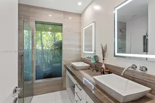 570 NE 52nd Terrace, Miami, FL 33137 - Photo 27