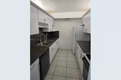7933 West Dr #404, North Bay Village, FL 33141 - Photo 9