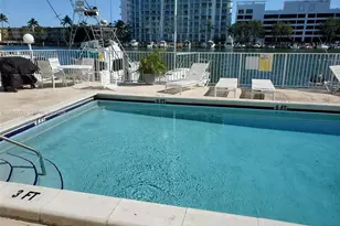 7933 West Dr, North Bay Village, FL 33141 - Photo 13