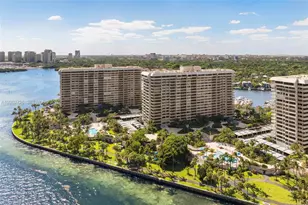 2 Grove Isle Dr, Coconut Grove, FL 33133 - Photo 31