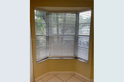 81 SW 3rd St #81, Pompano Beach, FL 33060 - Photo 5