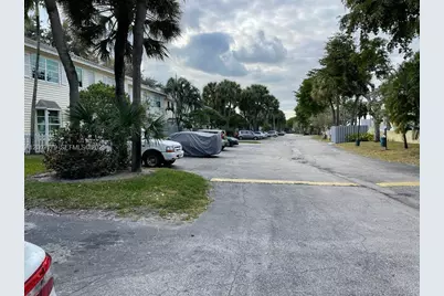 81 SW 3rd St #81, Pompano Beach, FL 33060 - Photo 33