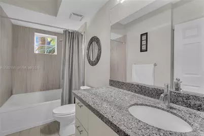 17125 N Bay Rd #3204, Sunny Isles Beach, FL 33160 - Photo 27