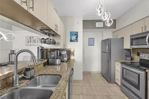 17125 N Bay Rd, Sunny Isles Beach, FL 33160 - Photo 11