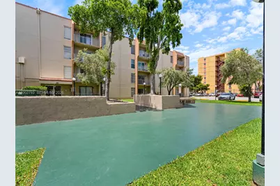 4713 NW 7th St #410-1, Miami, FL 33126 - Photo 23