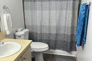 7220 NW 179th St, Hialeah, FL 33015 - Photo 5