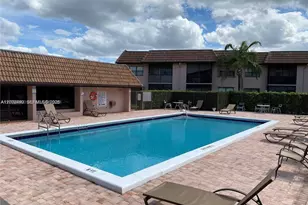 10468 NW 10th St, Pembroke Pines, FL 33026 - Photo 35