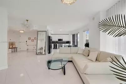 60 SW 13T St #1124, Miami, FL 33130 - Photo 1