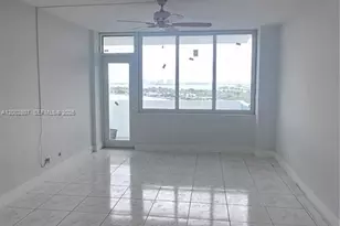 7441 Wayne Ave, Miami Beach, FL 33141 - Photo 9