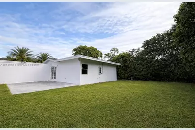 11820 SW 188th St, Miami, FL 33177 - Photo 13