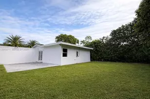 11820 SW 188th St, Miami, FL 33177 - Photo 13