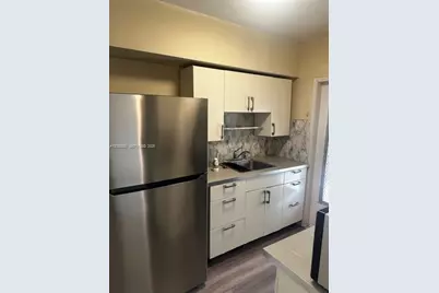 540 NW 108th St, Miami, FL 33168 - Photo 3