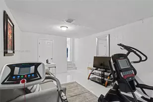 2145 NW 133rd St, Miami, FL 33167 - Photo 25