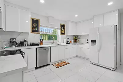2145 NW 133rd St #2145, Miami, FL 33167 - Photo 9
