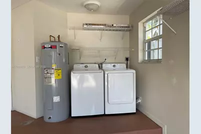 15873 SW 43rd St, Miami, FL 33185 - Photo 21