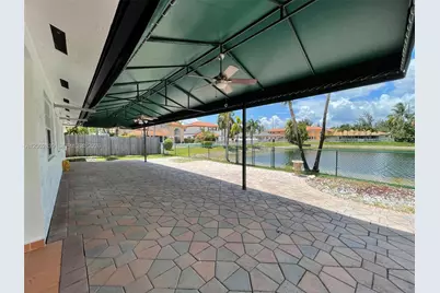 15873 SW 43rd St, Miami, FL 33185 - Photo 23