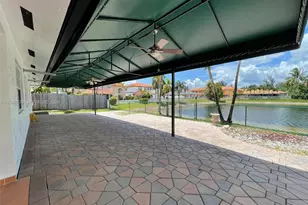 15873 SW 43rd St, Miami, FL 33185 - Photo 23