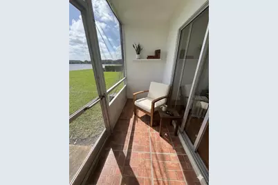 1401 SW 134th Way #106C, Pembroke Pines, FL 33027 - Photo 11