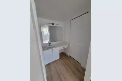 16546 NE 26th Ave #2I, North Miami Beach, FL 33160 - Photo 11