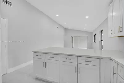 8067 Summerbreeze Ln, Boca Raton, FL 33496 - Photo 21