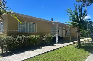412 SW 10th St, Hallandale Beach, FL 33009 - Photo 1