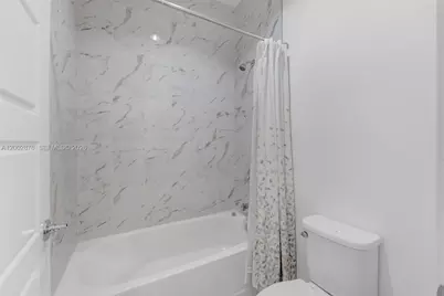 17624 SW 149th Pl, Miami, FL 33187 - Photo 13