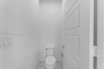 17624 SW 149th Pl, Miami, FL 33187 - Photo 17