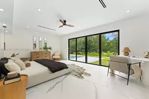 19731 NE 24th Ave, Miami, FL 33180 - Photo 11
