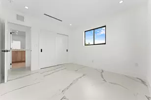 19731 NE 24th Ave, Miami, FL 33180 - Photo 27