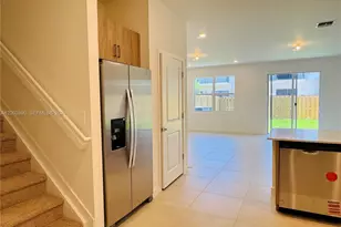 178 NE 14th Ave, Homestead, FL 33033 - Photo 3