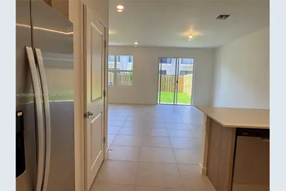178 NE 14th Avenue, Homestead, FL 33033 - Photo 9