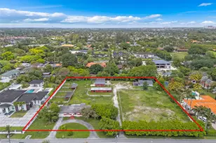 12445 SW 46th St, Miami, FL 33175 - Photo 9