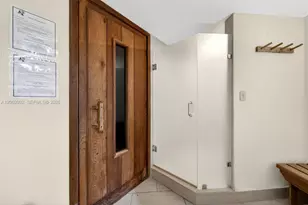 6767 Collins Ave, Miami Beach, FL 33141 - Photo 31