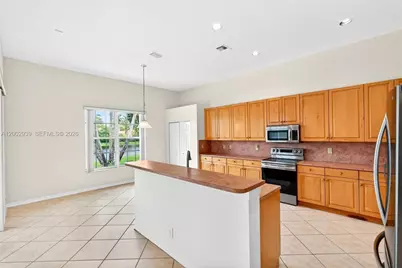 3928 Heron Ridge Ln, Weston, FL 33331 - Photo 11